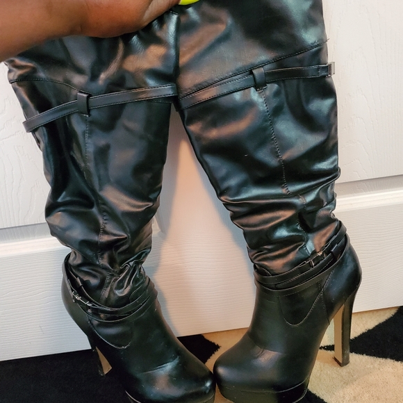 Heeled Boots - Picture 1 of 3